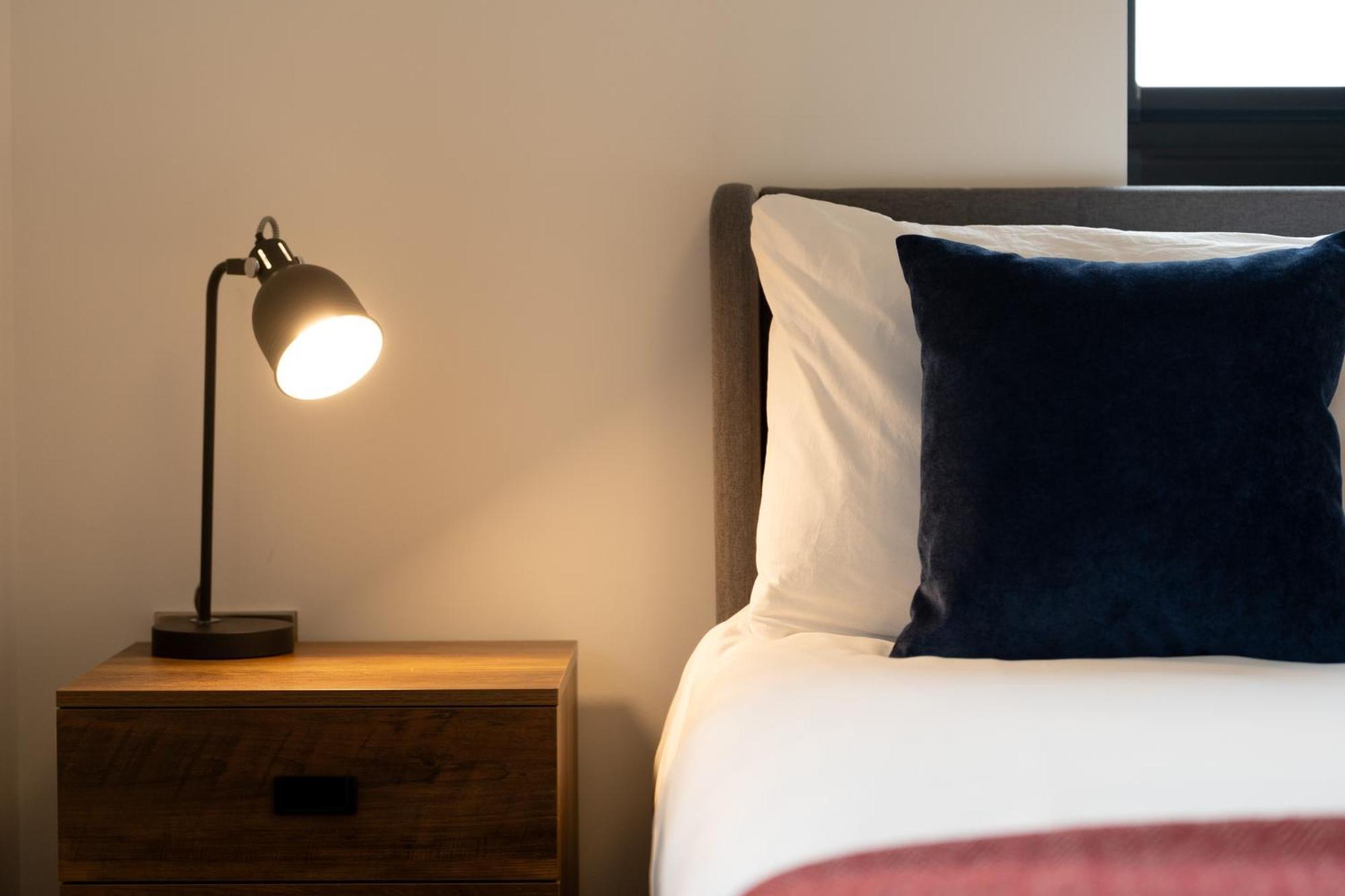 Modern 2-Bed Apartment With Balcony, Close To Oxford City Centre With Free Parking ภายนอก รูปภาพ